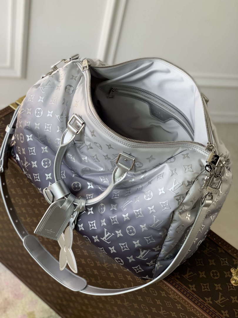 LV M12067 Louis Vuitton Keepall Bandouliere 45 Travel Bag Frost - Default Title - View 9