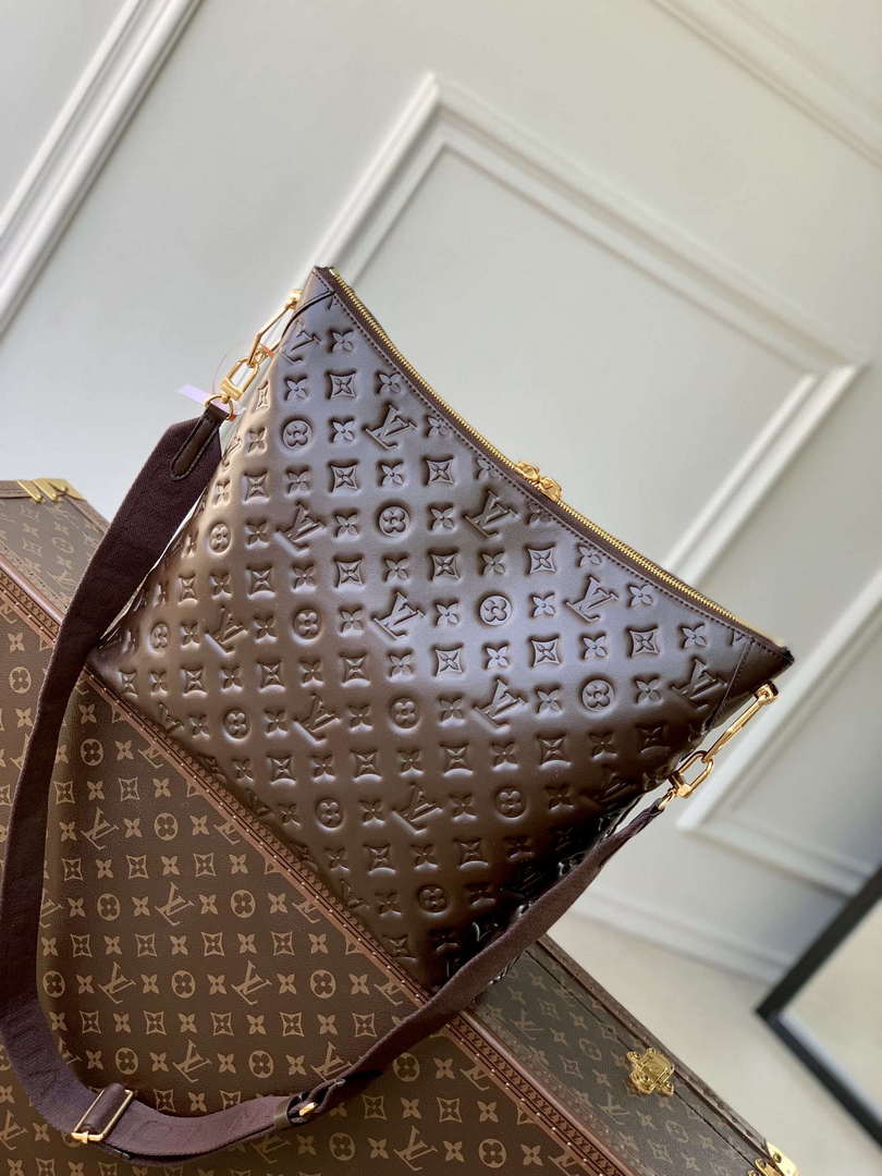 LV M12072 Louis Vuitton Coussin Hobo MM Bag Chocolat