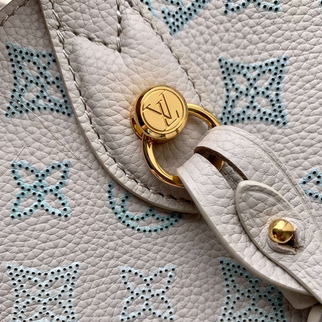 LV M12088 Louis Vuitton Blossom PM Mahina Leather Bag Brume Gray - Default Title - View 7