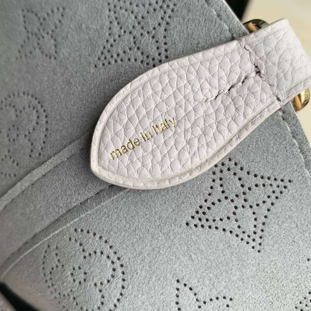 LV M12088 Louis Vuitton Blossom PM Mahina Leather Bag Brume Gray - Default Title - View 8