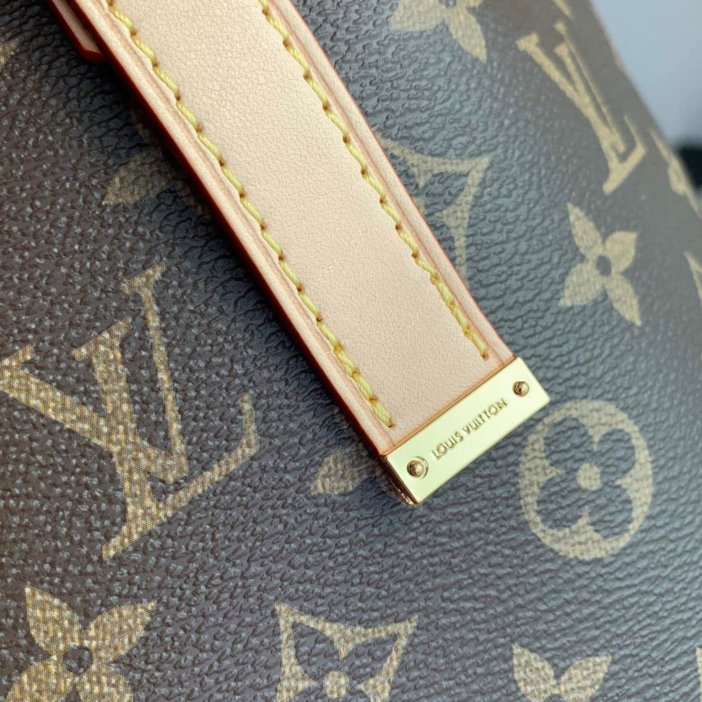 LV M12095 Louis Vuitton Classic Piano Handbag Monogram