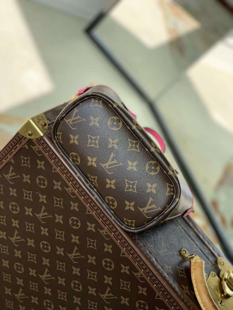LV M12106 Louis Vuitton Neverfull Bandouliere  Inside Out BB Handbag Rose