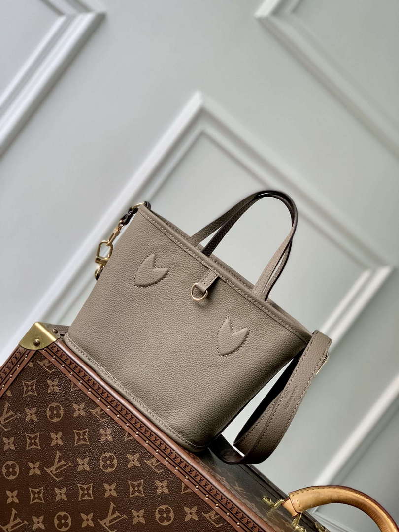 LV M12109 Louis Vuitton Neverfull Bandouliere  Inside Out BB Handbag Gray