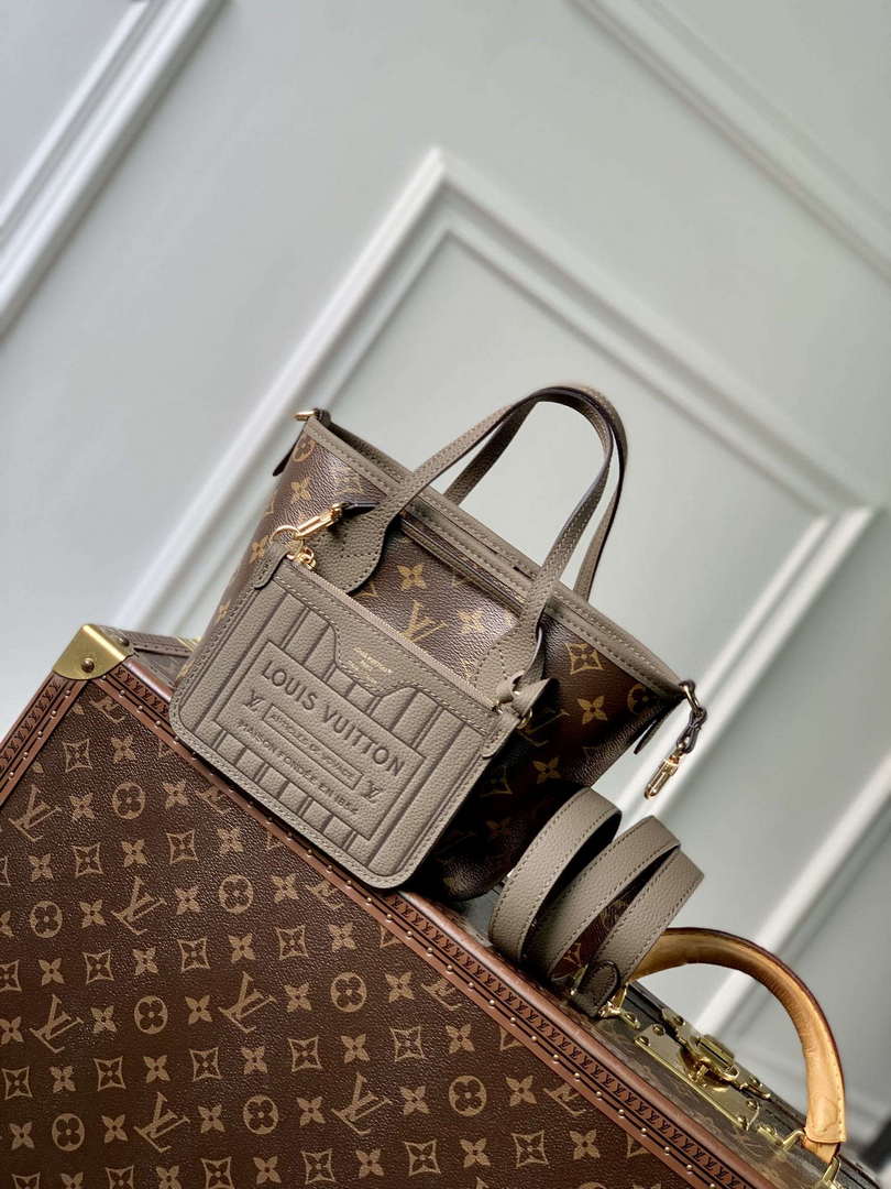 LV M12109 Louis Vuitton Neverfull Bandouliere  Inside Out BB Handbag Gray