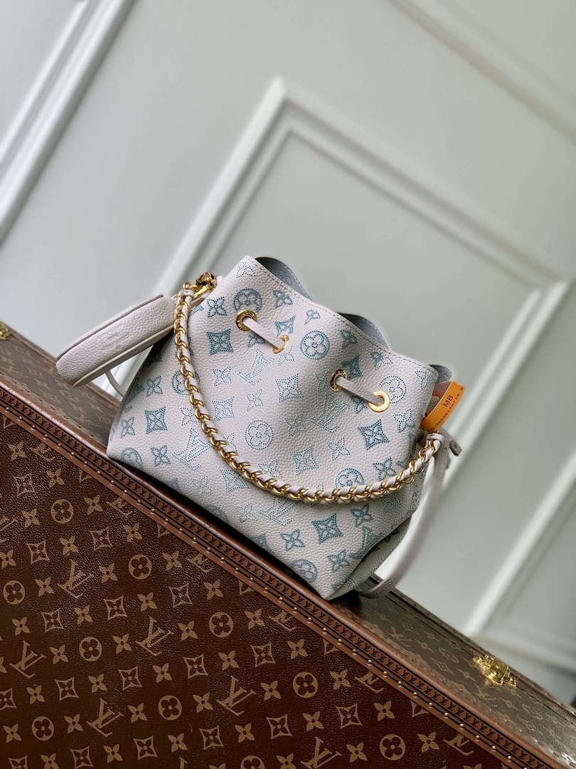 LV M12125 Louis Vuitton Bella Mahina Leather Bucket Bag Brume Gray