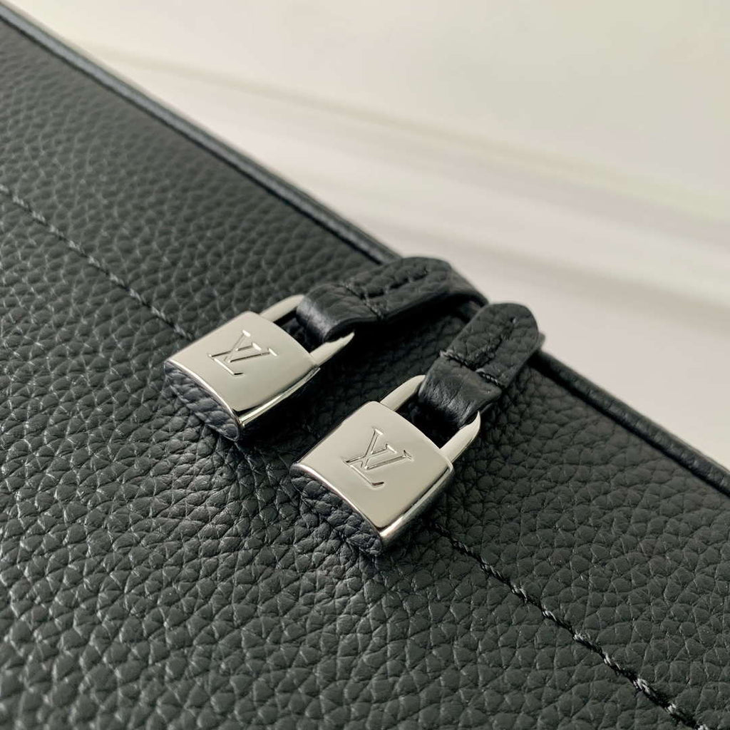 LV M12139 Louis Vuitton Flore Handbag Black