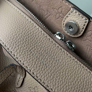 LV M12140 Louis Vuitton Flore Handbag Galet - Default Title - View 8