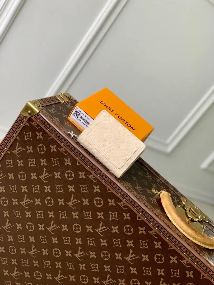 LV M12188 Louis Vuitton Cl¨¦a Wallet  Monogram Empreinte Beige