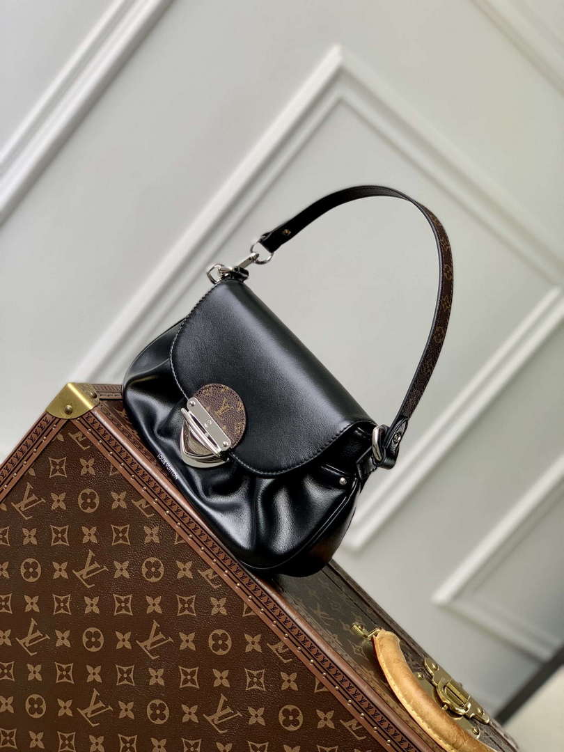 LV M12192 Louis Vuitton Sunset Vibe Handbag Black