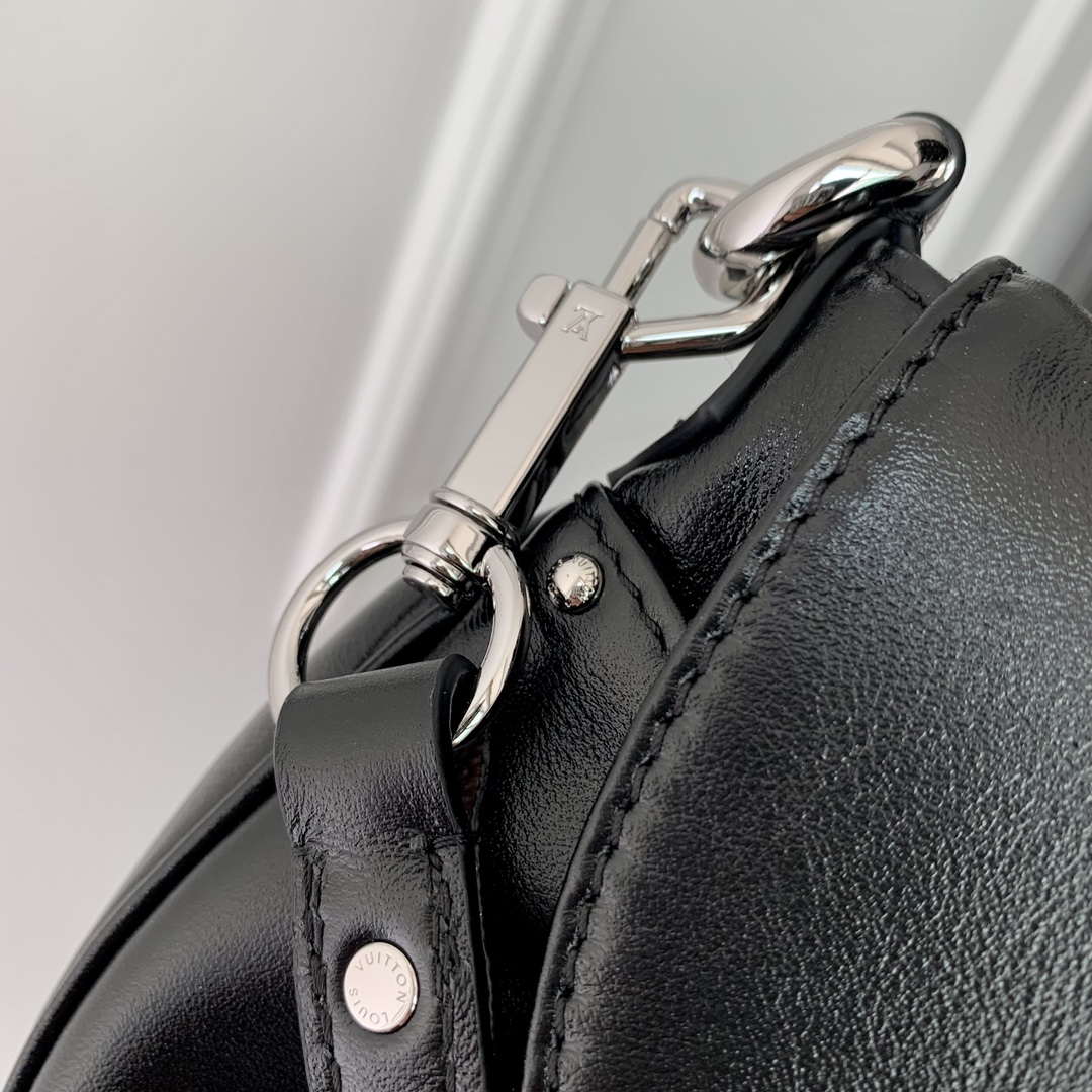 LV M12192 Louis Vuitton Sunset Vibe Handbag Black