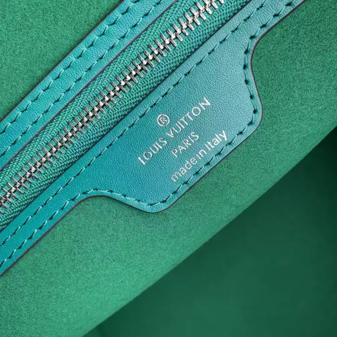 LV M12195 Louis Vuitton Neverfull MM Bag Epi Leather Green
