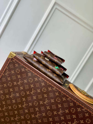 LV M12203 Louis Vuitton Kirigami Pochette Monogram / Candy Red - Default Title - View 4