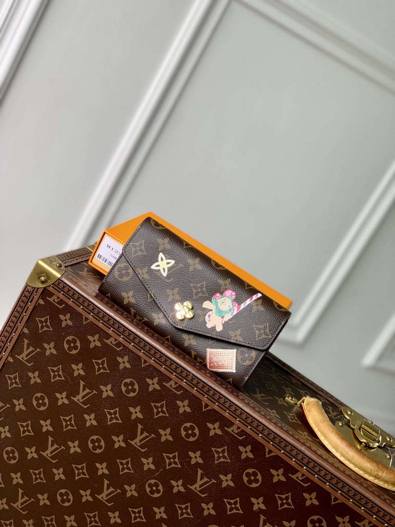 LV M12207 Louis Vuitton Sarah Wallet Candy Red - Default Title - View 1