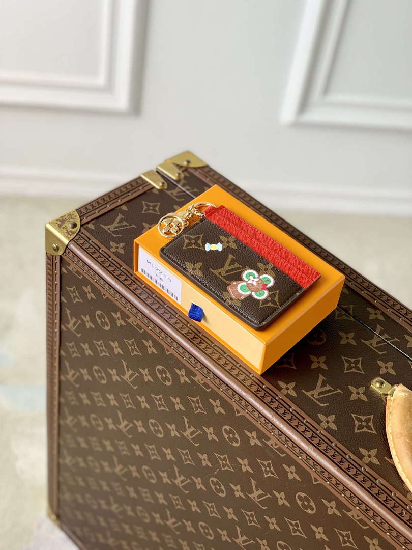 LV M12215 Louis Vuitton LV Charms Card Holder Candy Red