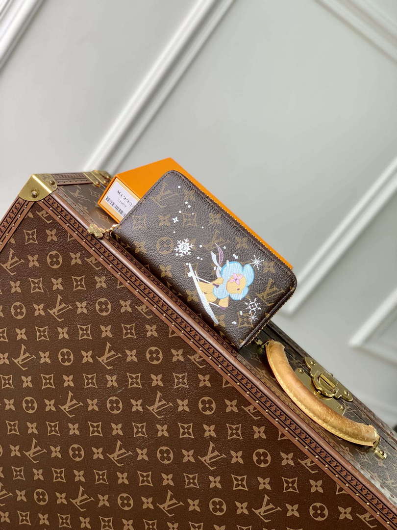 LV M12223 Louis Vuitton Zippy Wallet Azur Frost
