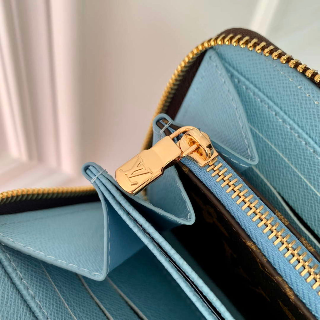 LV M12223 Louis Vuitton Zippy Wallet Azur Frost