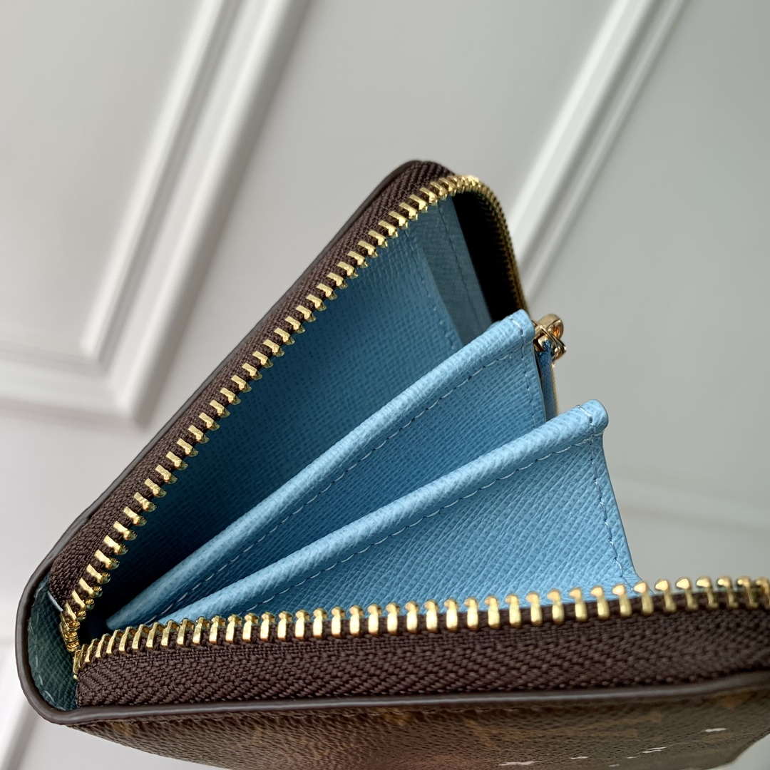 LV M12223 Louis Vuitton Zippy Wallet Azur Frost