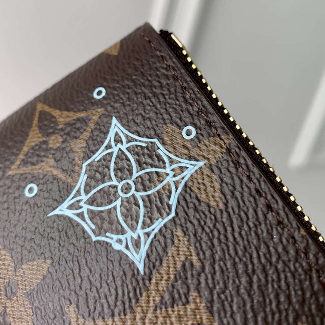 LV M12229 Louis Vuitton Key Pouch