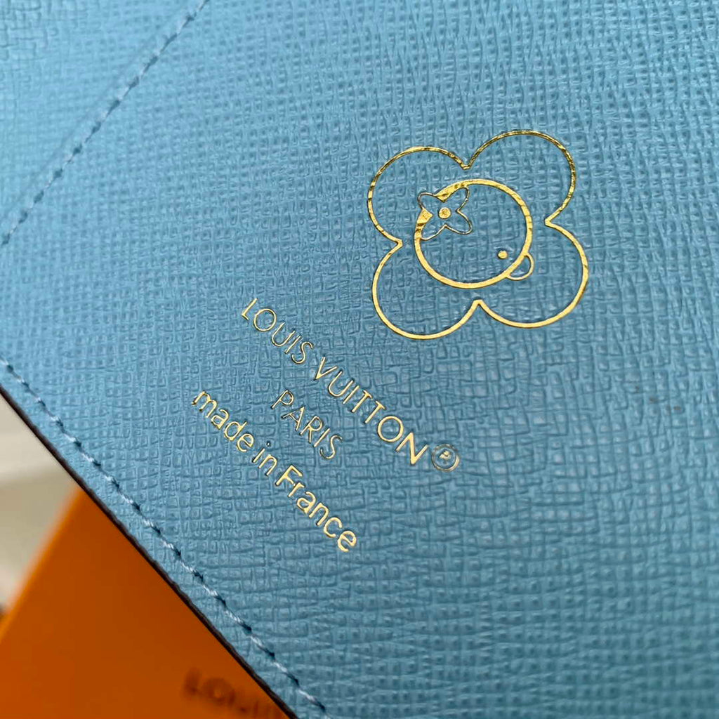 LV M12237 Louis Vuitton Passport Cover Azur Frost