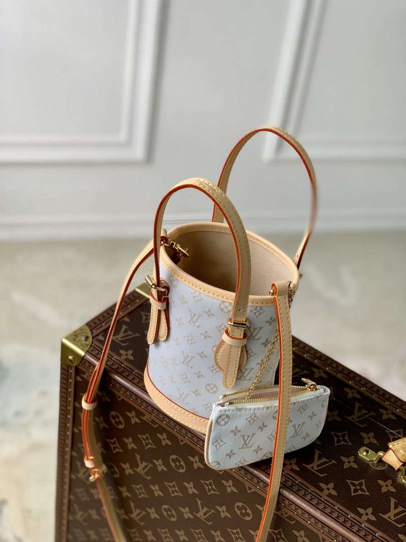LV M12317 Louis Vuitton Nano Bucket Bag Mastic