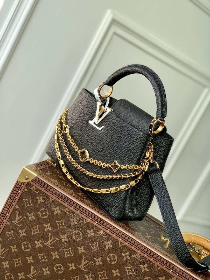 LV M12345 Louis Vuitton Capucines BB Bag Black