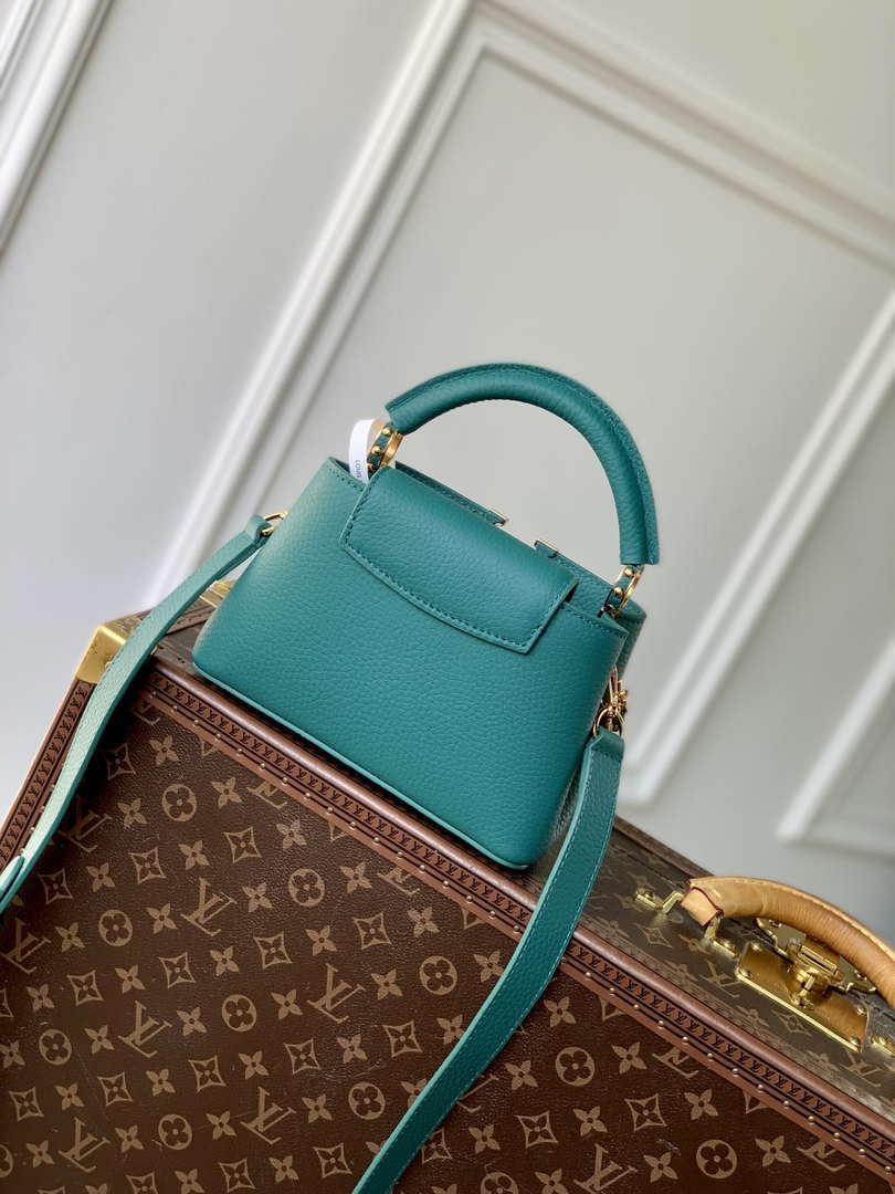 LV M12345 Louis Vuitton Capucines Mini Bag Green