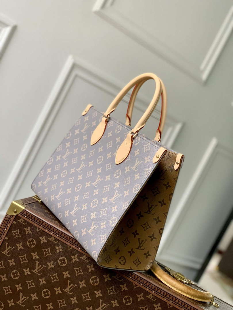 LV M12415 Louis Vuitton OnTheGo MM Bag Trianon Gray