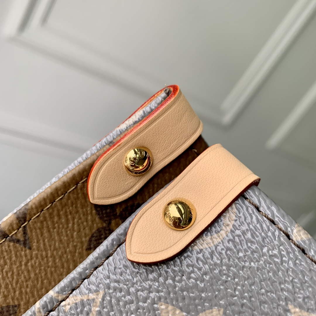LV M12415 Louis Vuitton OnTheGo MM Bag Trianon Gray
