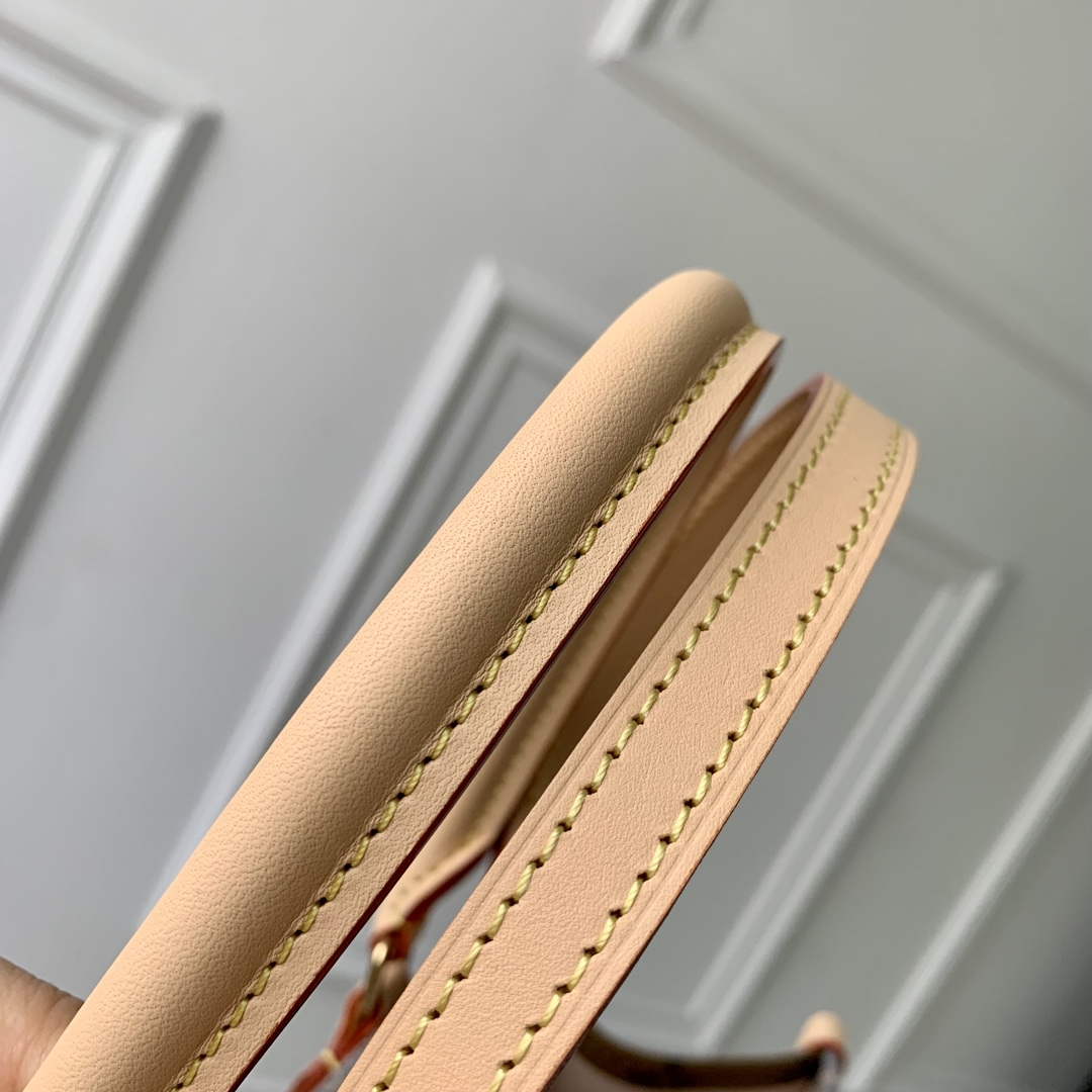 LV M12415 Louis Vuitton OnTheGo MM Bag Trianon Gray