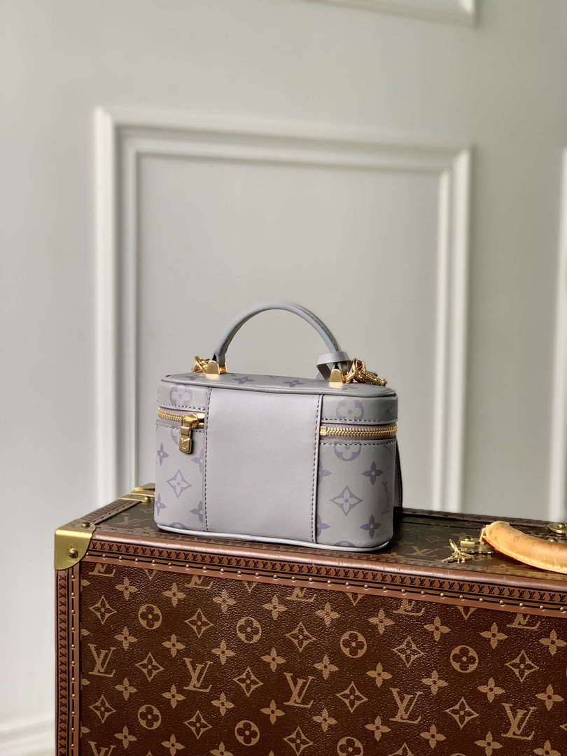 LV M12427 Louis Vuitton Vanity Chain Pouch Bag Trianon Gray