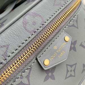 LV M12427 Louis Vuitton Vanity Chain Pouch Bag Trianon Gray - Default Title - View 4