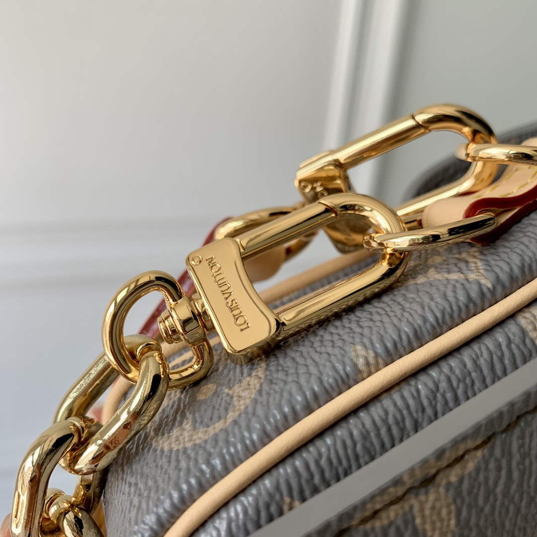 LV M12429 Louis Vuitton Pochette M¨¦tis East West Bag Trianon Gray