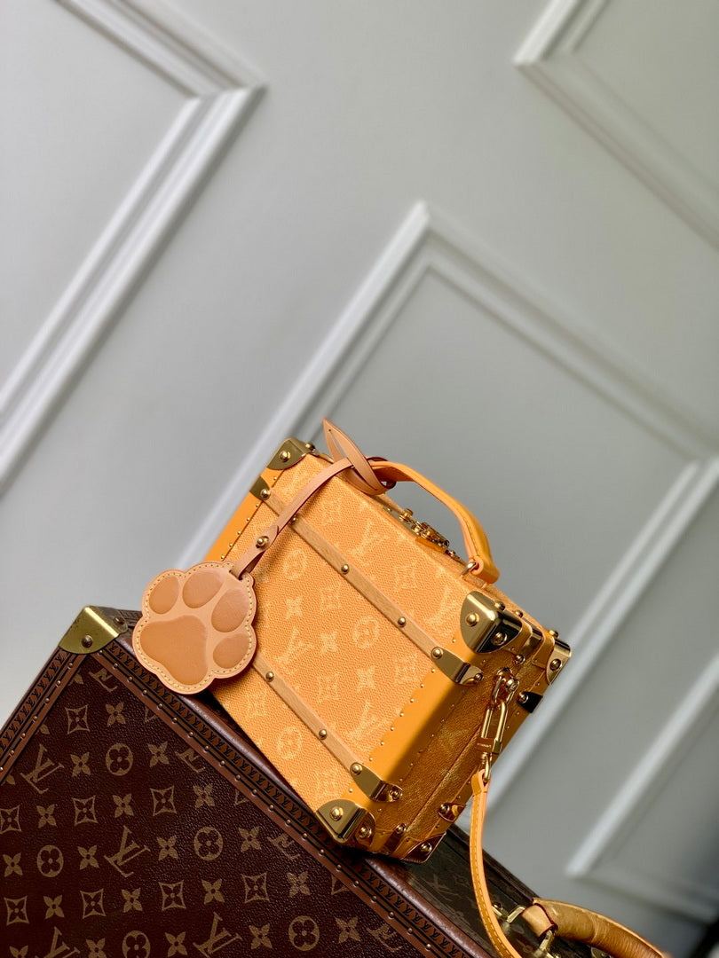 LV M12458 Louis Vuitton Handle Trunk Bag Yellow