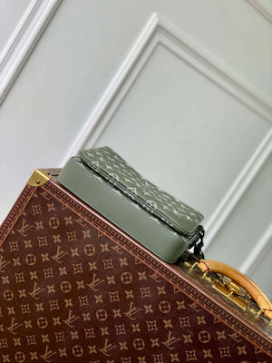 LV M12490 Louis Vuitton Trio Messenger Bag Olive Green - Default Title - View 4