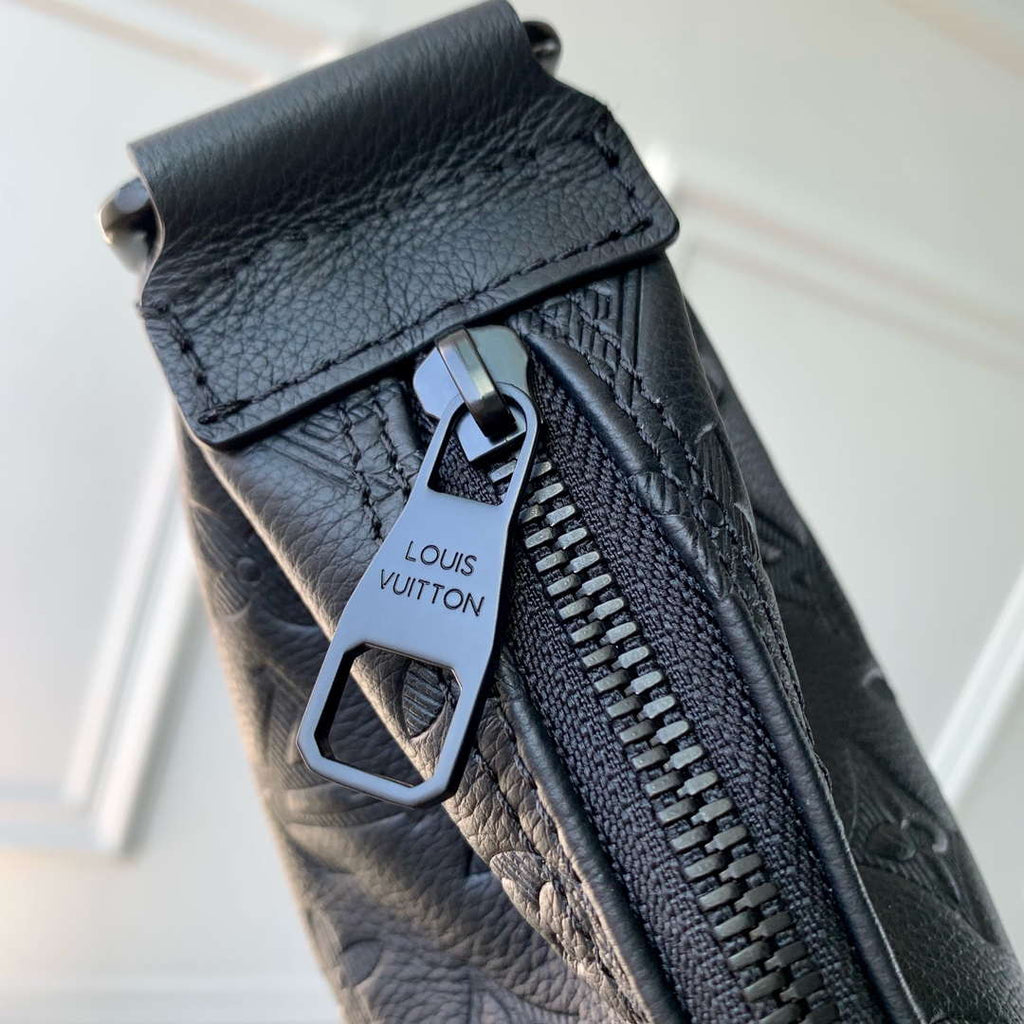 LV M12510 Louis Vuitton Hamac Bag PM Black