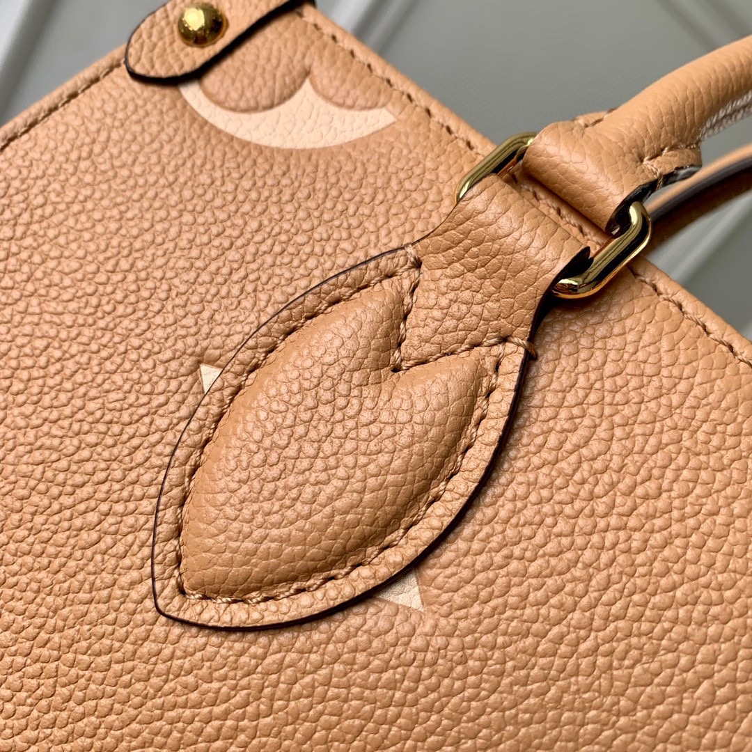LV M12513 Louis Vuitton Onthego Pm Bag M45779 leather Light Brown