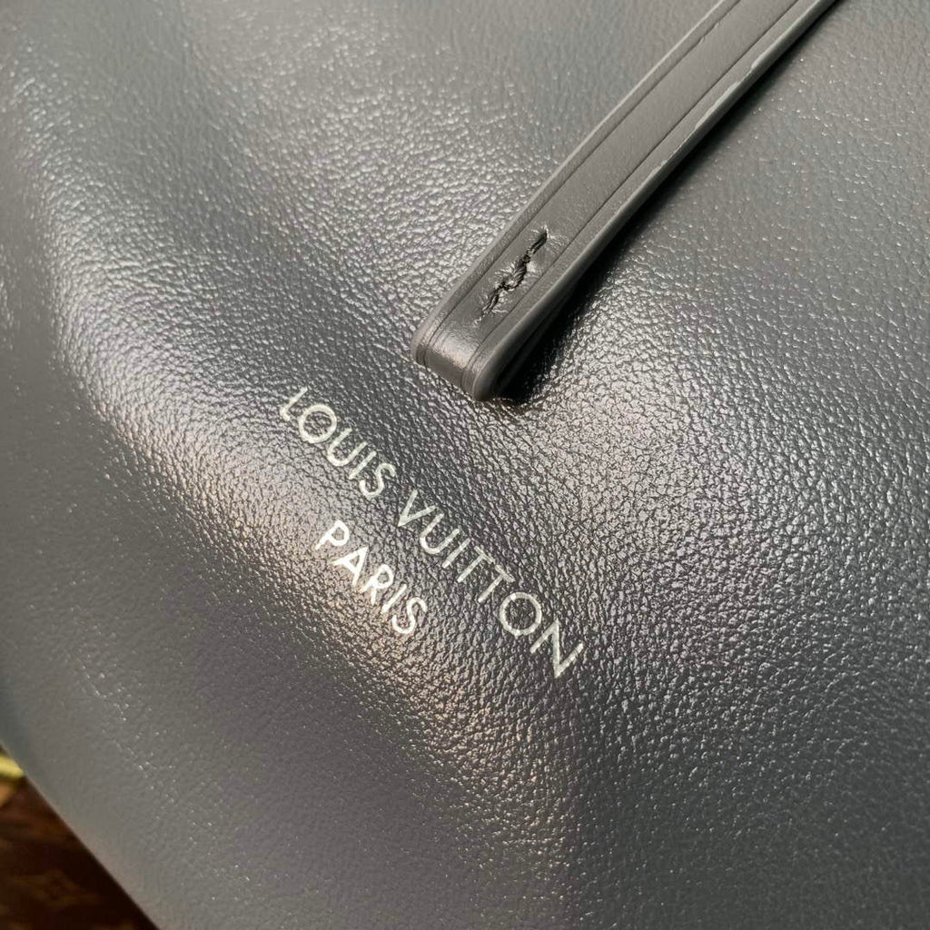 LV M12583 Louis Vuitton CarryAll Dark MM Bag Trianon Gray