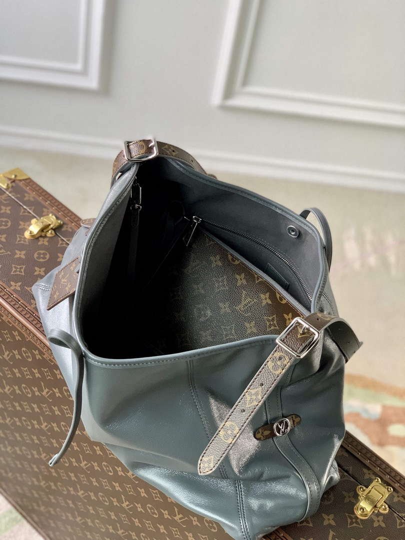 LV M12583 Louis Vuitton CarryAll Dark MM Bag Trianon Gray