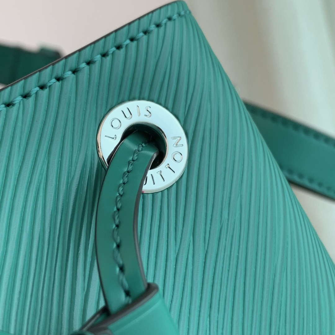 LV M12603 Louis Vuitton No¨¦ BB Bucket Bag Borneo Green