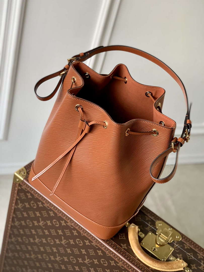 LV M12604 Louis Vuitton No¨¦ MM Bucket Bag Kenyan Fauve