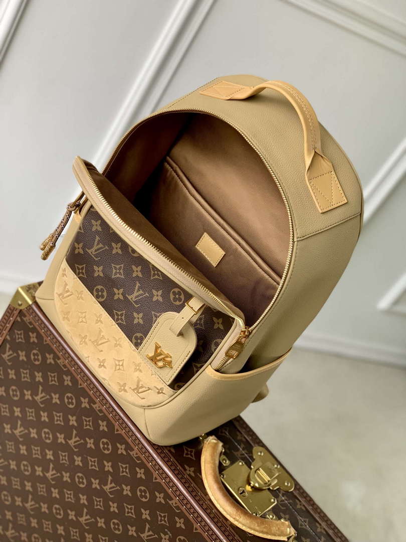 LV M12624 Louis Vuitton Outdoor Backpack Beige