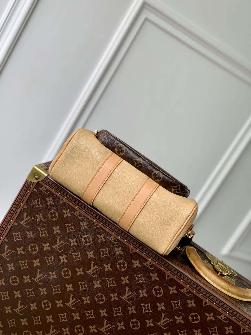 LV M12627 Louis Vuitton Keepall Bandouliere 25 Bag Beige - Default Title - View 4
