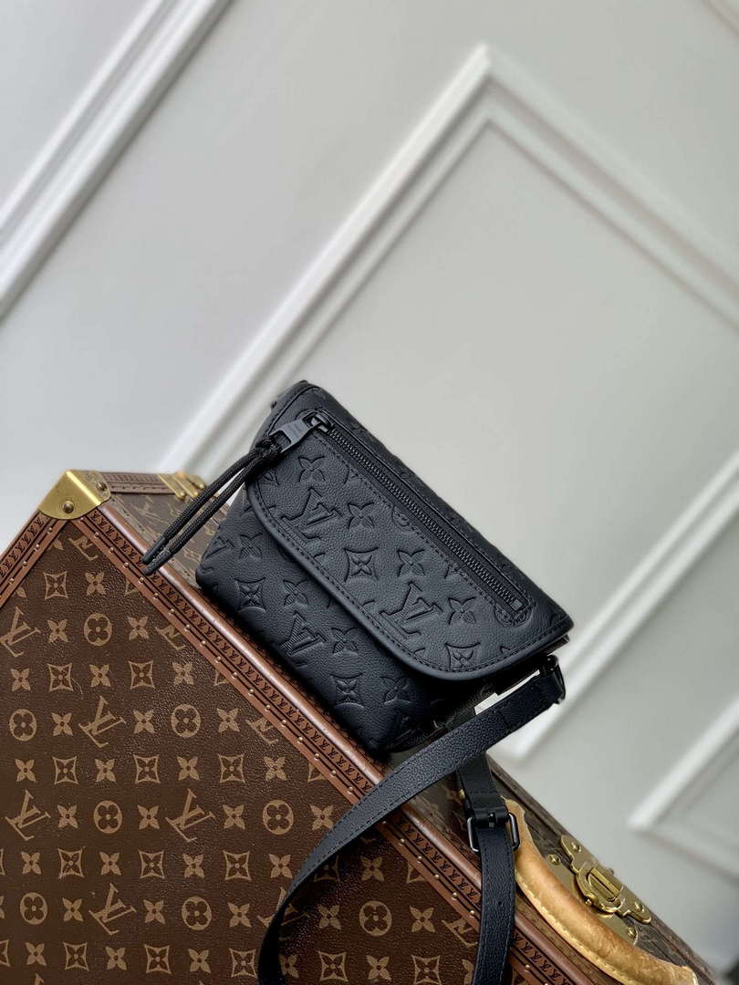 LV M12636 Louis Vuitton M14794 Pulse Wearable Wallet Black - Default Title - View 1