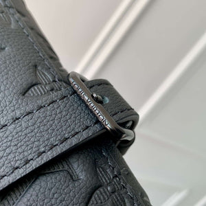 LV M12636 Louis Vuitton M14794 Pulse Wearable Wallet Black - Default Title - View 7