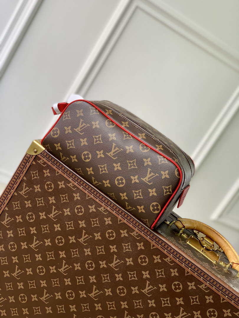 LV M12641 Louis Vuitton Locker Dopp Kit Taurillon Monogram Red