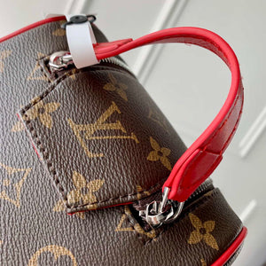 LV M12641 Louis Vuitton Locker Dopp Kit Taurillon Monogram Red - Default Title - View 6