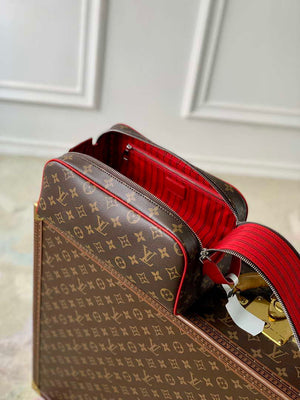 LV M12641 Louis Vuitton Locker Dopp Kit Taurillon Monogram Red - Default Title - View 9
