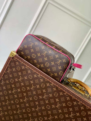LV M12641 Louis Vuitton Locker Dopp Kit Taurillon Monogram Rose Red - Default Title - View 3