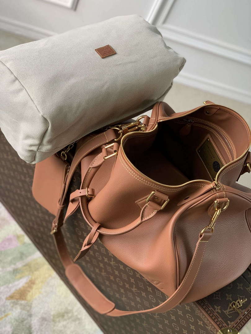 Louis Vuitton LV M24438 Speedy P9 Bandouliere 40 Bag Cognac - Default Title - View 9
