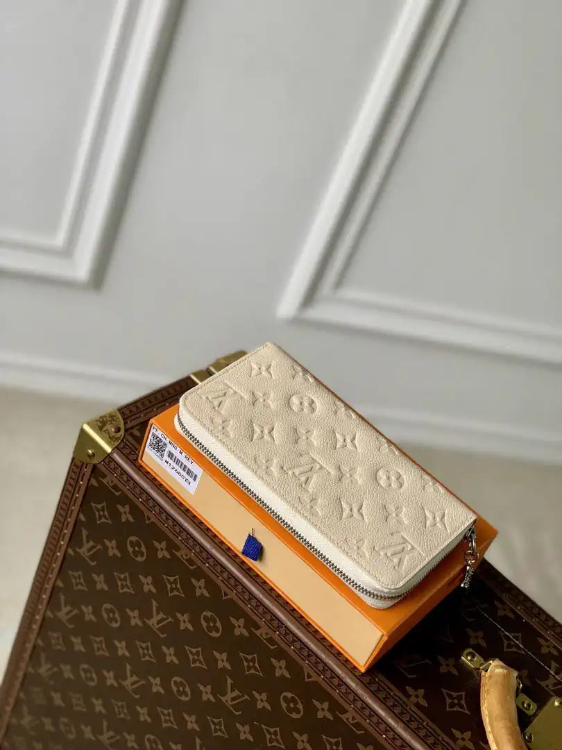 LV M12680 Louis Vuitton Zipper Wallet  Monogram Empreinte Beige